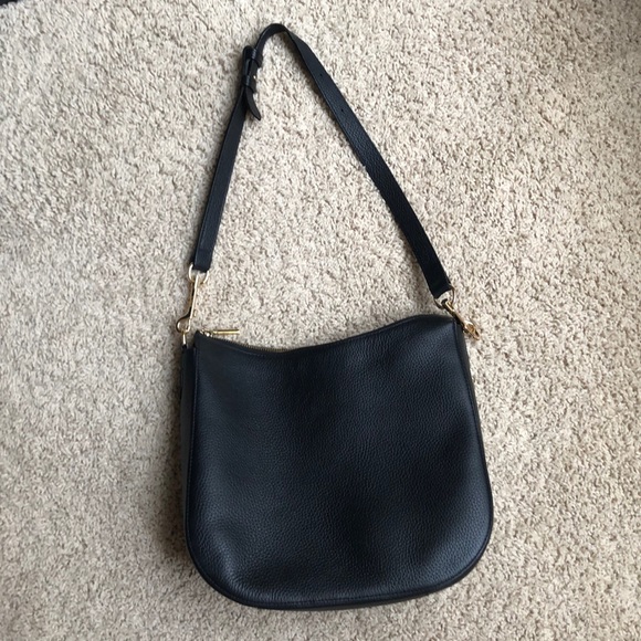 Cuyana Handbags - Cuyana Small Hobo Bag